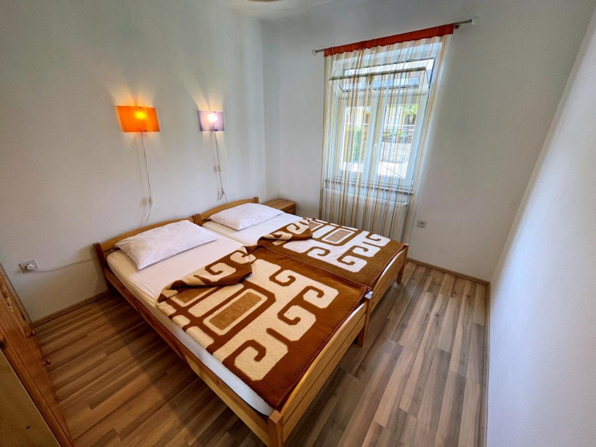 Apartments Bohovic Šilo Extérieur photo